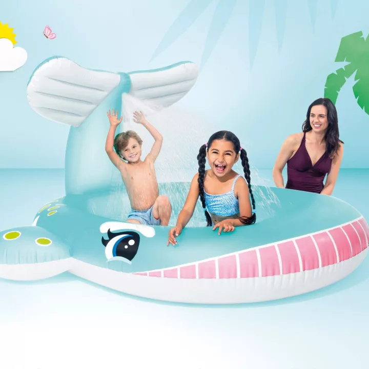 Надувачки базен Кит со прскалка